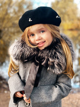 Cargue la imagen en el visor de la galería,Anna Fur Collar Scarf with Ribbon Tie