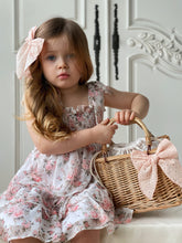 Load image into Gallery viewer, Peach Embroidered Cotton Fable Bow - Hair Clip
